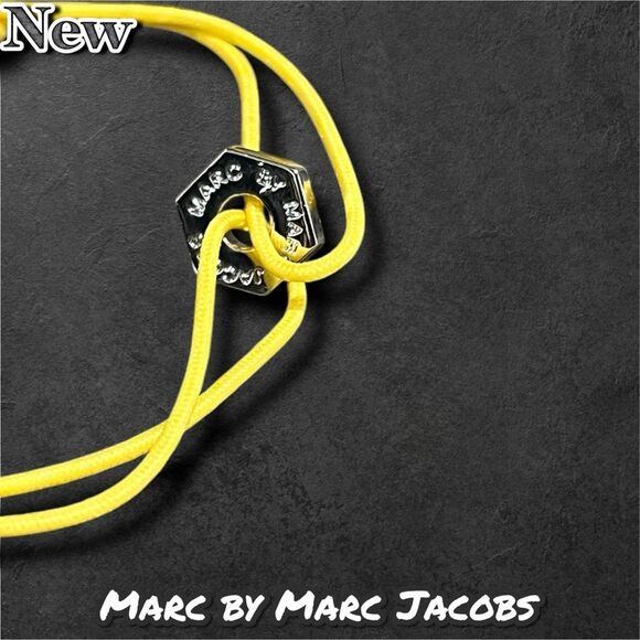 New NWT MARC BY MARC JACOBS Friendship Bracelet - Yellow Bolt - Picture 3 of 5